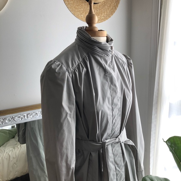 True Vintage gray midi length trench coat - Picture 5 of 6